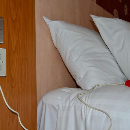 Holiday Inn Manchester - Central Park, An Ihg Hotel Εξωτερικό φωτογραφία
