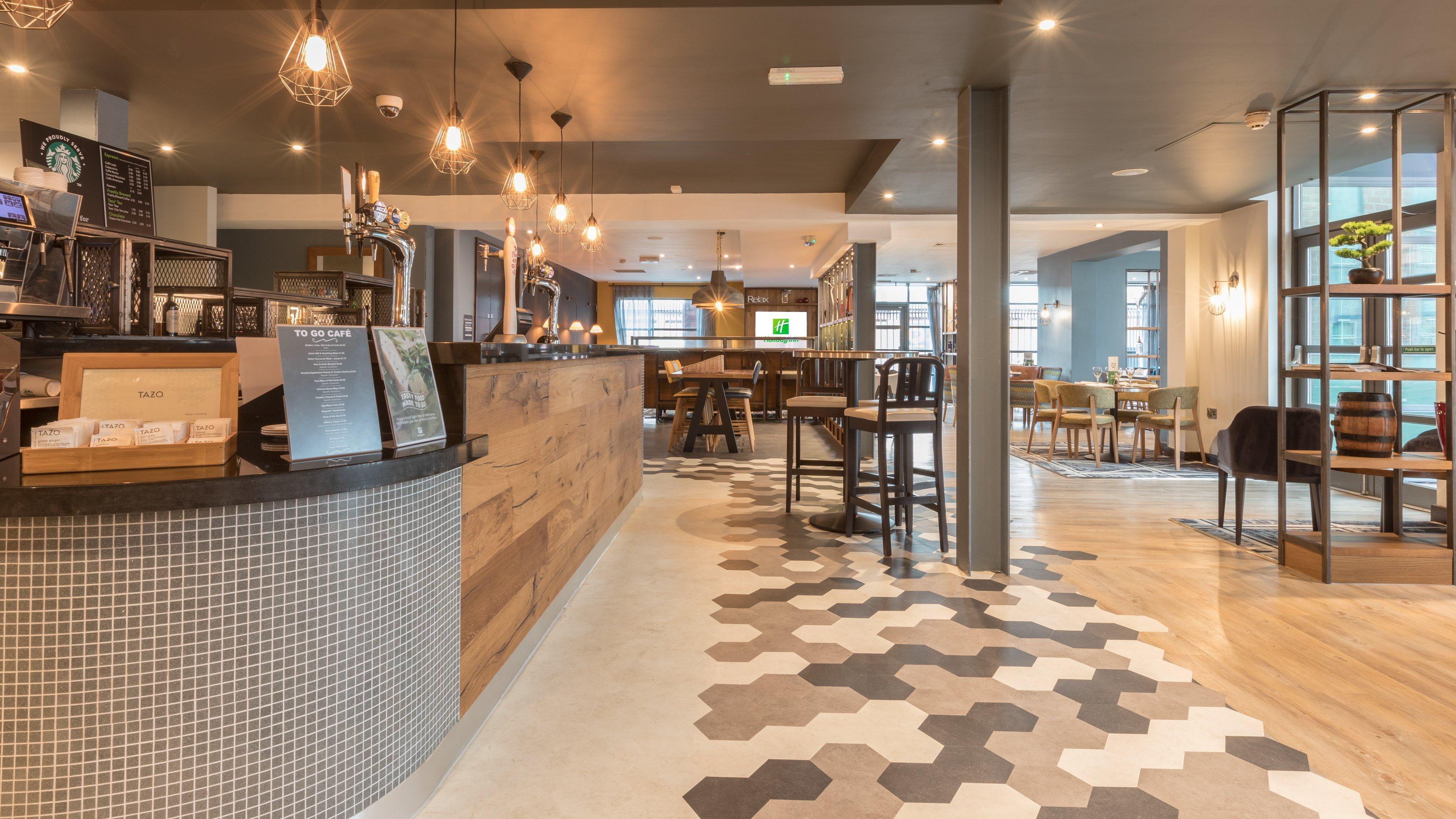 Holiday Inn Manchester - Central Park, An Ihg Hotel Εξωτερικό φωτογραφία