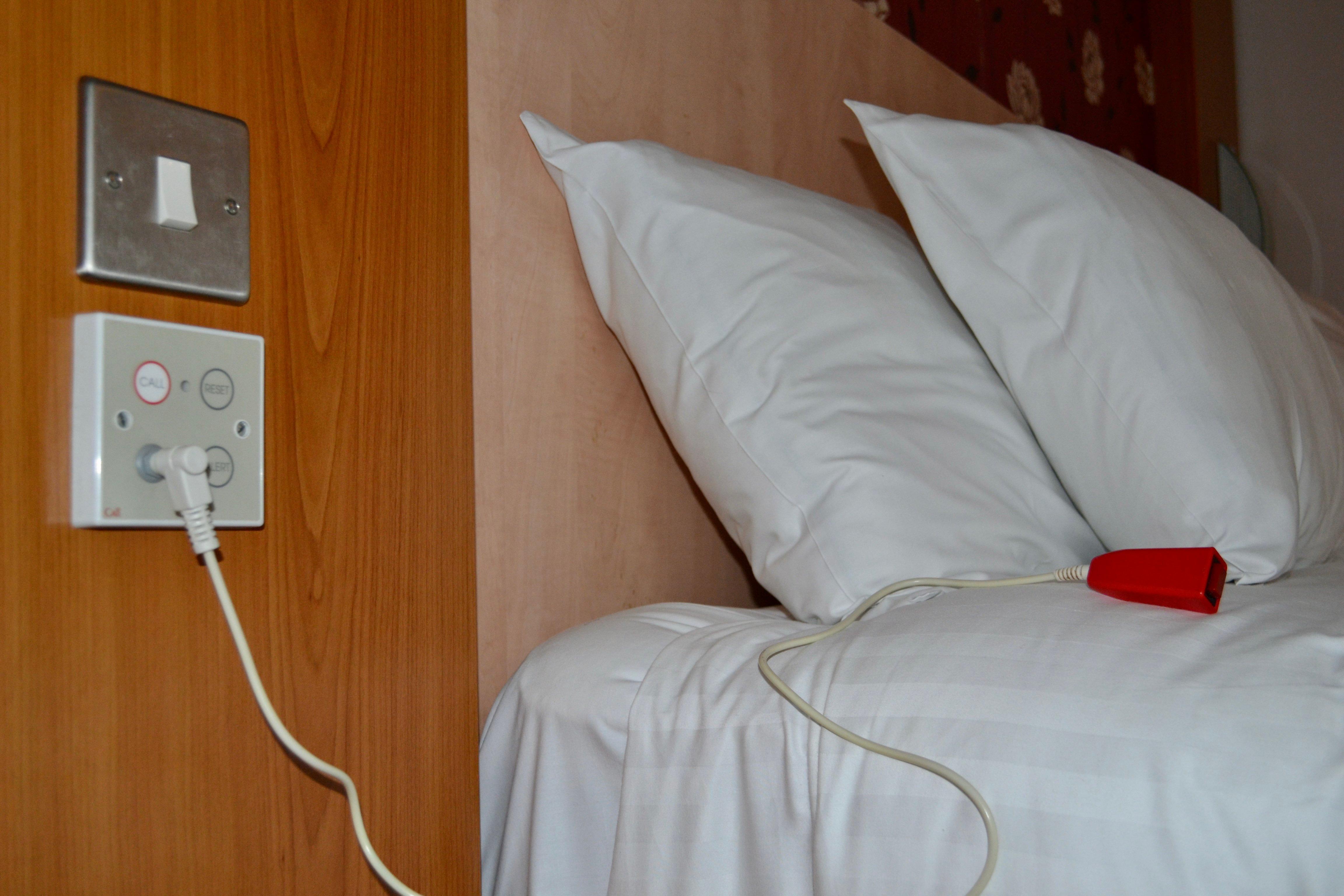 Holiday Inn Manchester - Central Park, An Ihg Hotel Εξωτερικό φωτογραφία