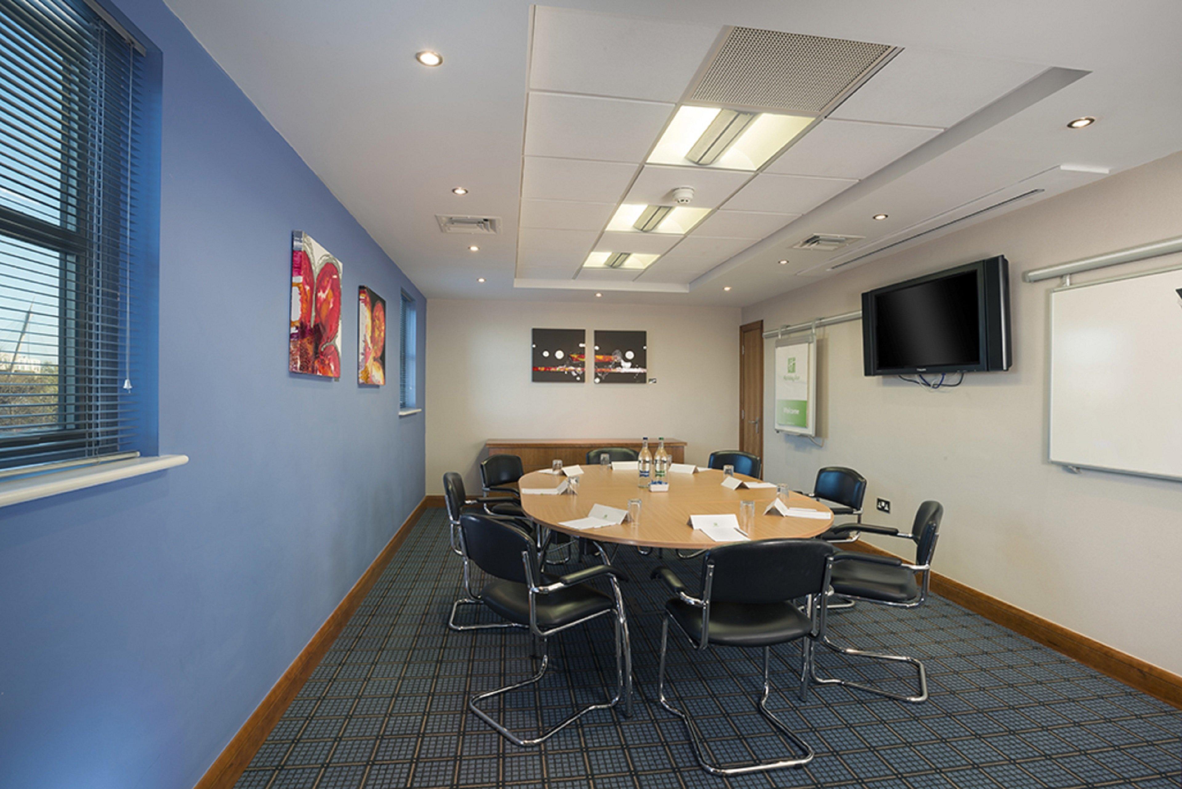 Holiday Inn Manchester - Central Park, An Ihg Hotel Εξωτερικό φωτογραφία