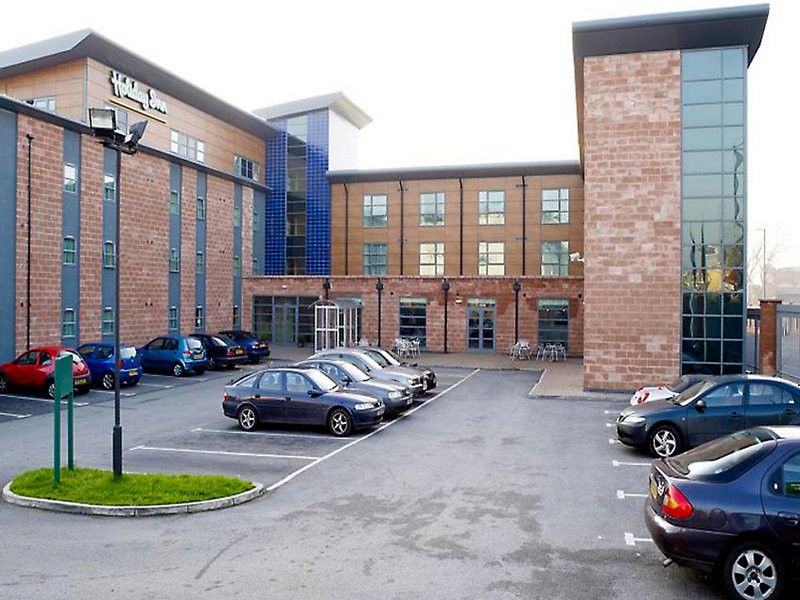 Holiday Inn Manchester - Central Park, An Ihg Hotel Εξωτερικό φωτογραφία