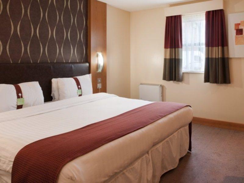 Holiday Inn Manchester - Central Park, An Ihg Hotel Εξωτερικό φωτογραφία